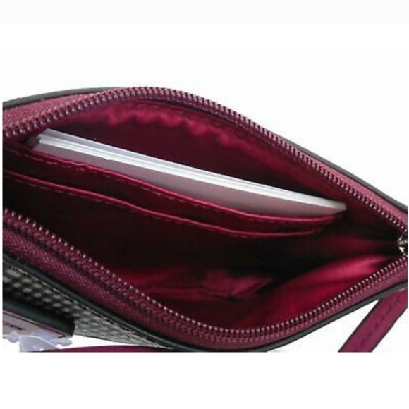 Coach Peyton Burgundy Black White Glen Plaid Coated Canvas Wristlet - Picture 12 of 14